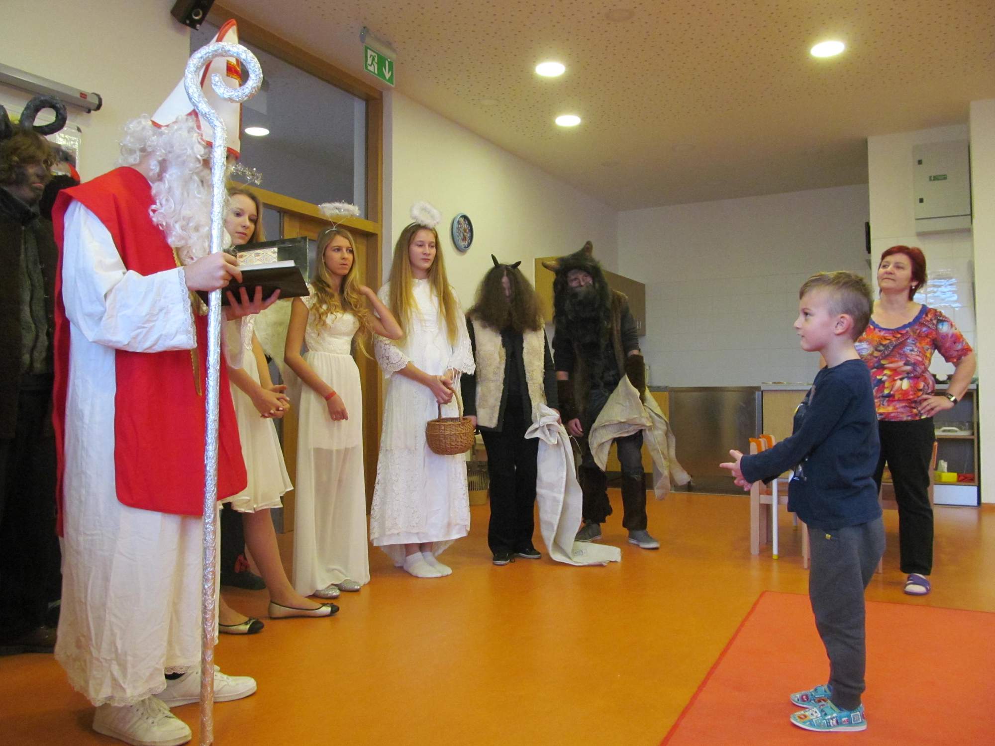 mikuláš, andělé a čerti